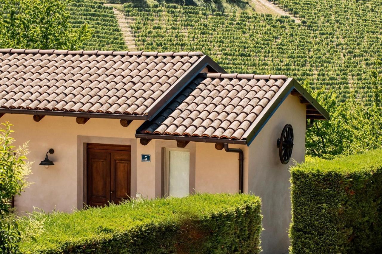 Гостьовий будинок Miaclara Relais Альба Екстер'єр фото